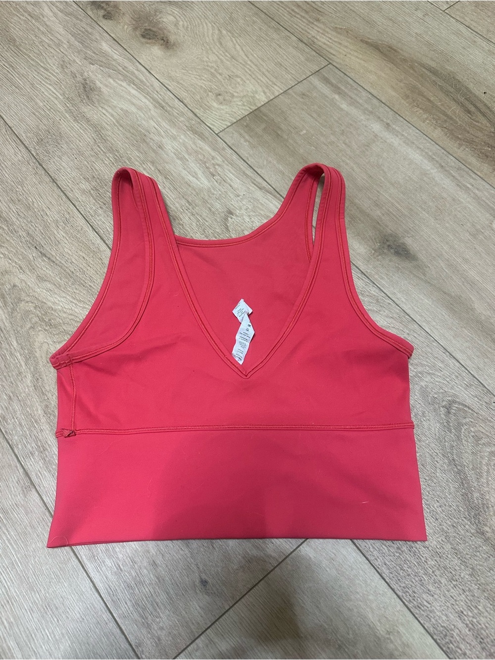 Lululemon Power Pivot Tank Top Everlux in Carnation Red - Picture 4 of 5